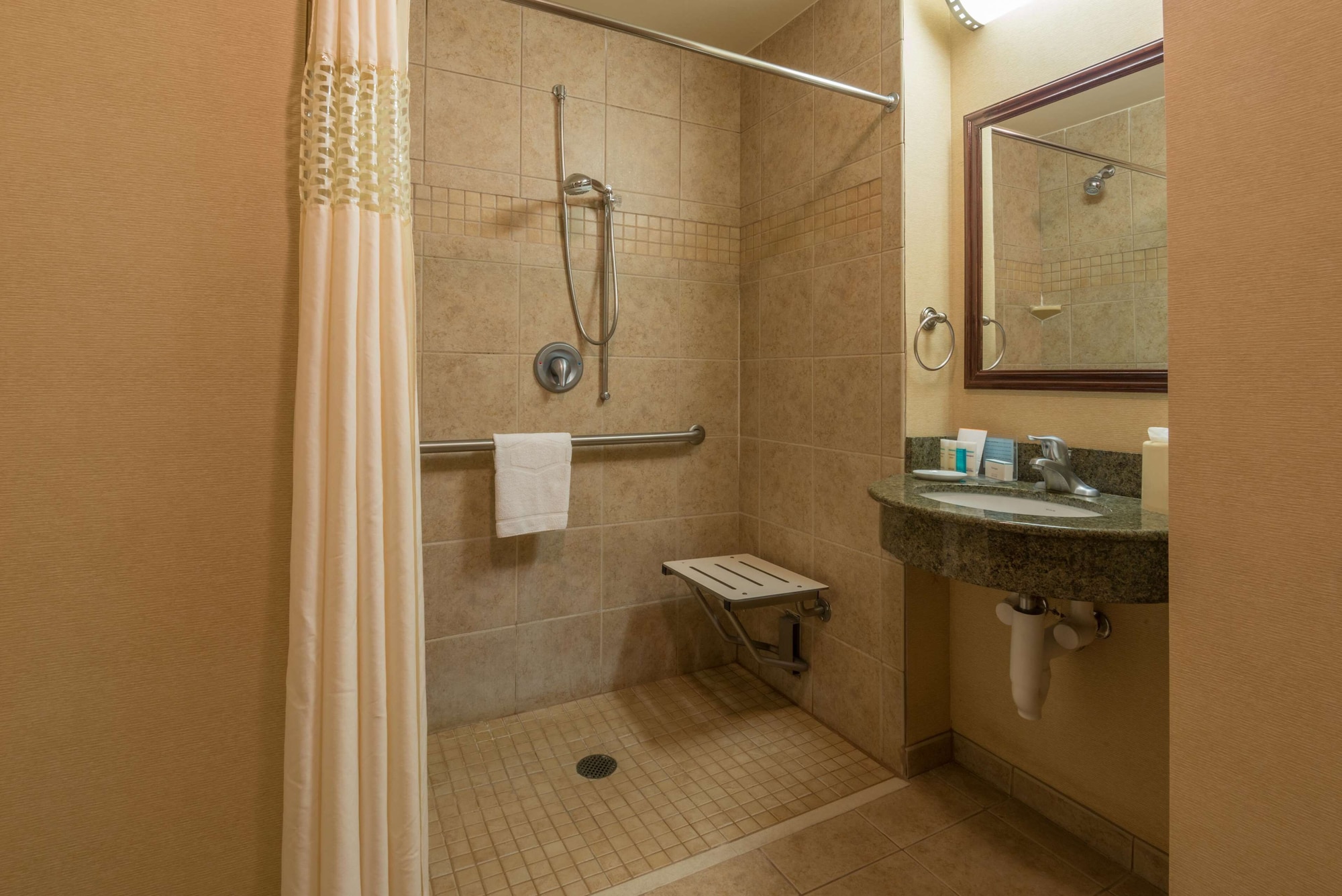 hampton inn and suites colorado springs air force academy
