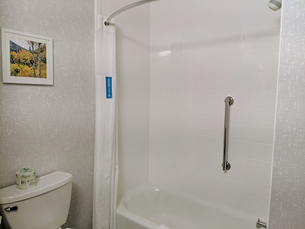 hampton inn and suites colorado springs air force academy