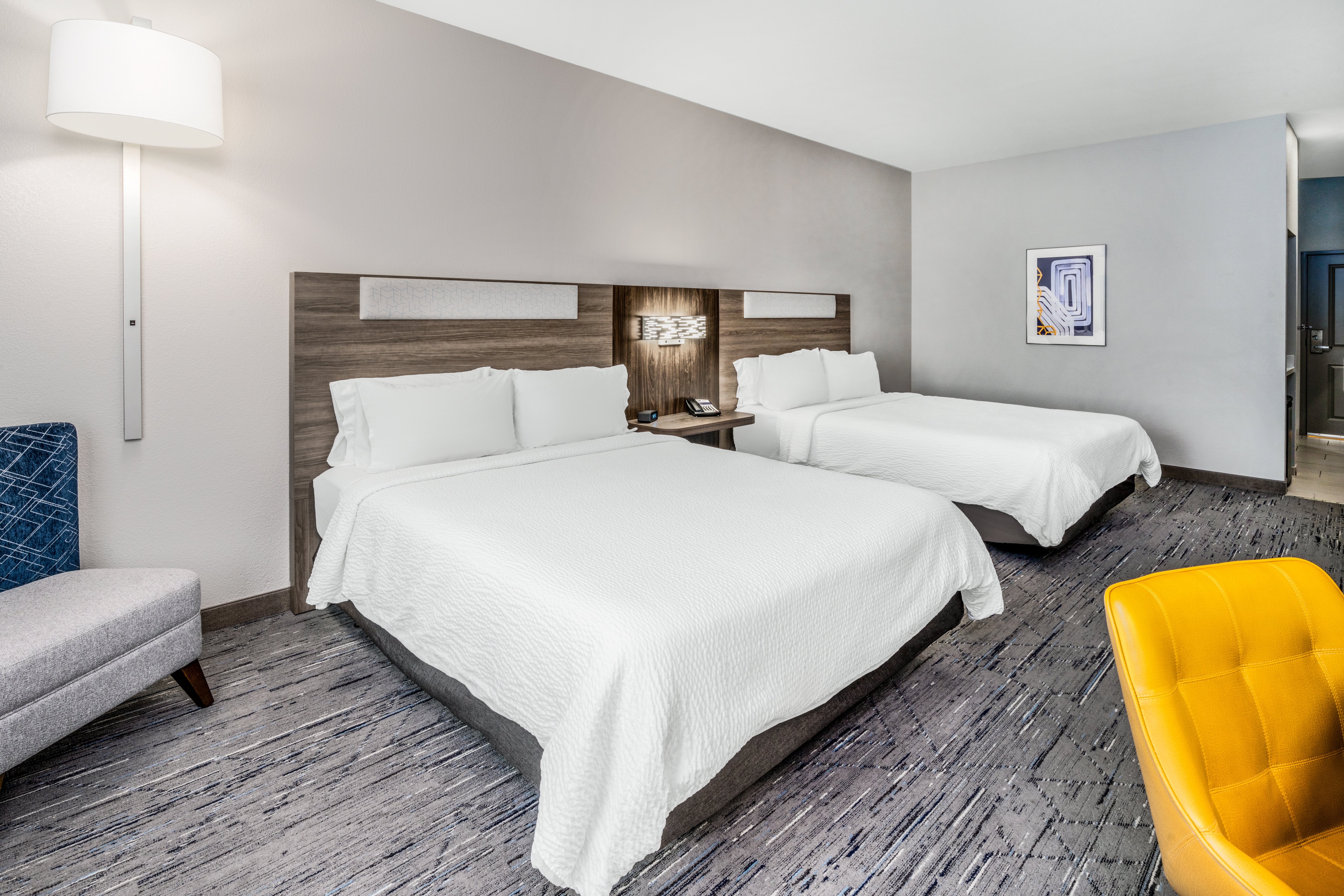 holiday inn express and suites colorado springs fi