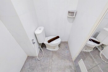 cozy and simply studio apartment at urban heights residences