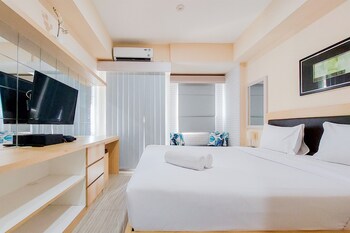 cozy and simply studio apartment at urban heights residences