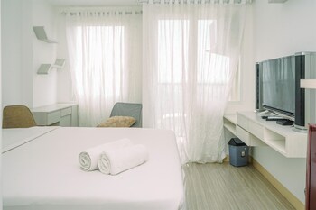 cozy and simply studio apartment at urban heights residences