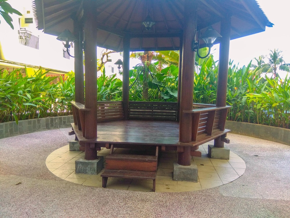 best and simply homey studio cinere resort apartment