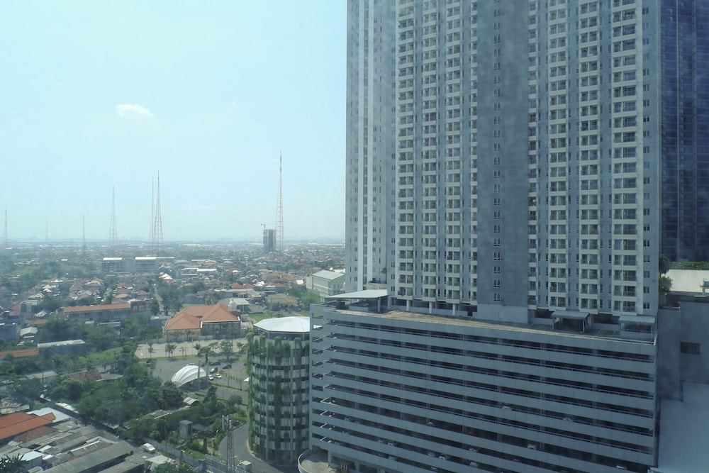 modern luxurious studio room at anderson supermall mansion apartment