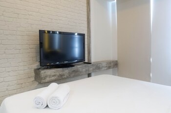 modern luxurious studio room at anderson supermall mansion apartment