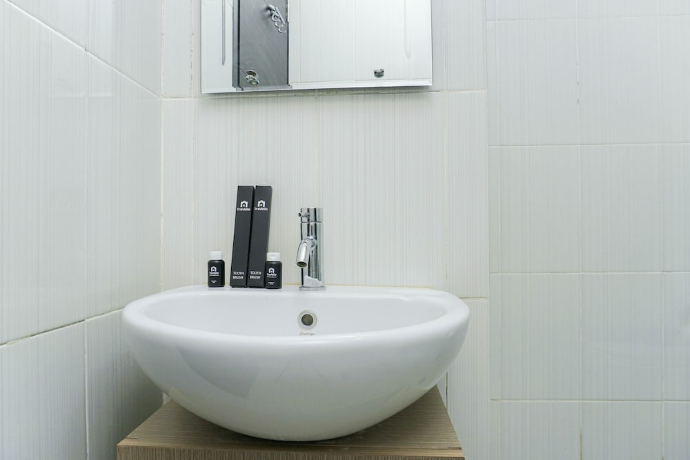 modern style 2br at tamansari semanggi apartment