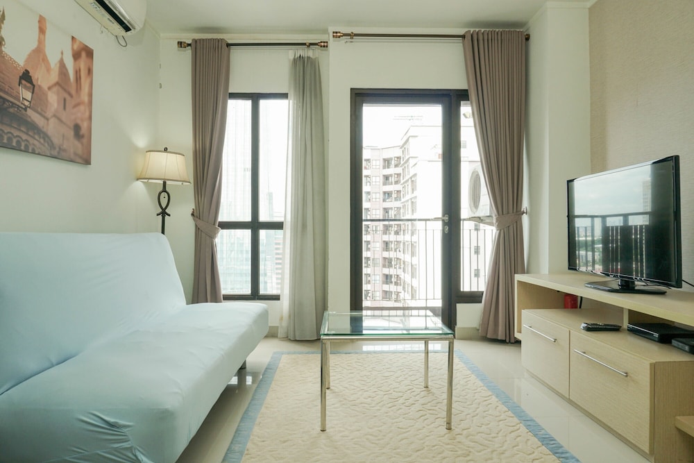 modern style 2br at tamansari semanggi apartment