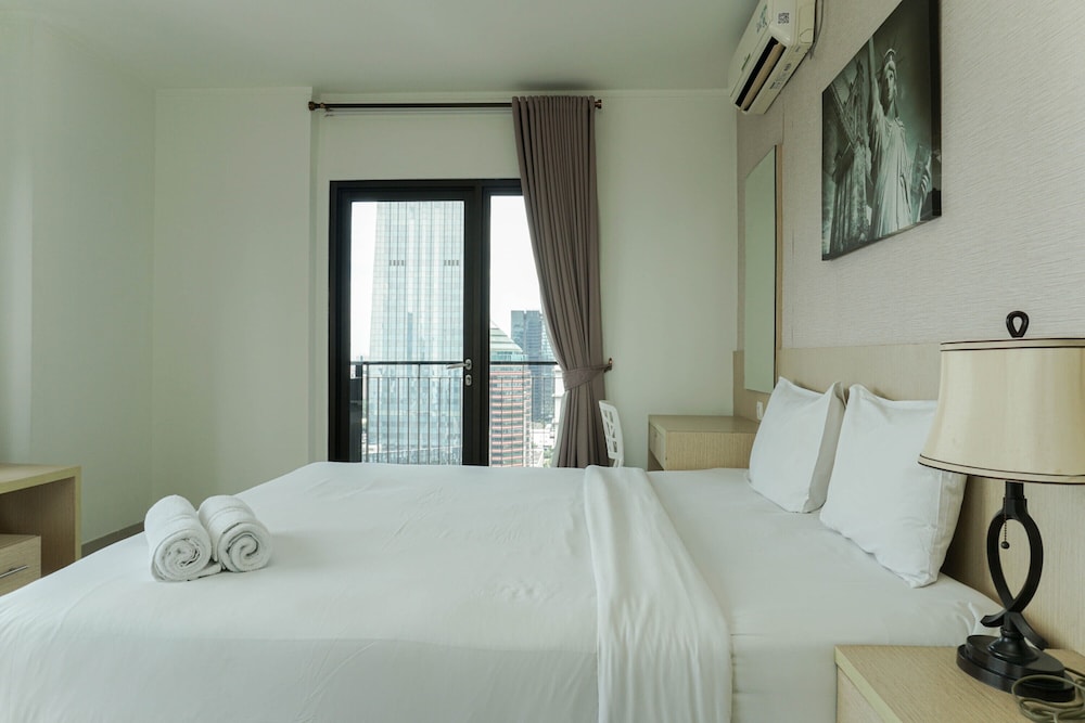 modern style 2br at tamansari semanggi apartment