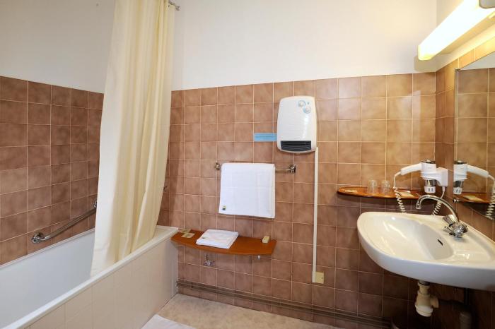 hotel des grands vins