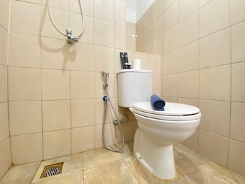 comfy and well appointed 2br at tamansari panoramic apartment