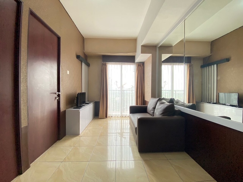 comfy and well appointed 2br at tamansari panoramic apartment