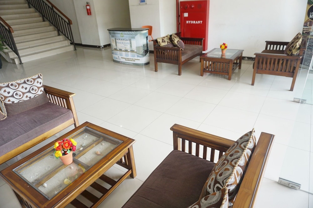 comfy and well appointed 2br at tamansari panoramic apartment