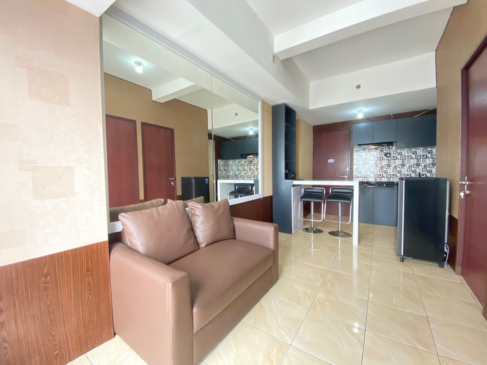 comfy and well appointed 2br at tamansari panoramic apartment