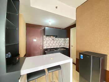 comfy and well appointed 2br at tamansari panoramic apartment