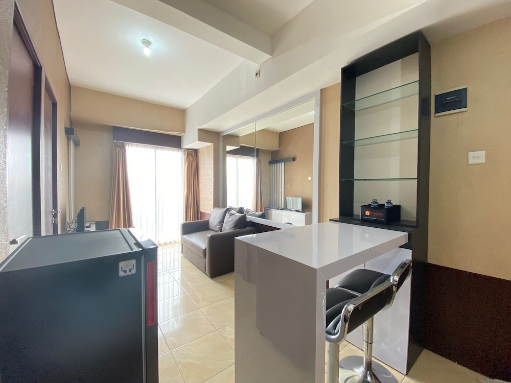 comfy and well appointed 2br at tamansari panoramic apartment