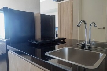 Restful Studio Apartment At Orchard Supermall Mansion,Orchard 6Lt #12 Jl. Raya Lontar,0 star
