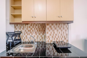 comfort living studio at margonda residence 5 apartment