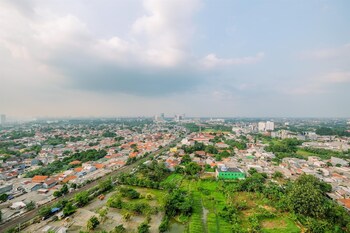 comfort living studio at margonda residence 5 apartment