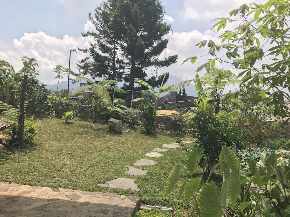 villa bawean terrace cipanas