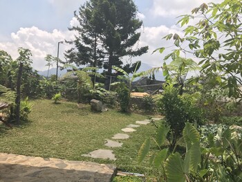 Villa Bawean Terrace Cipanas,,2.5 star