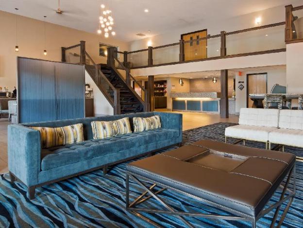 best western plus flint airport inn and suites
