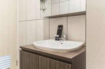 chic and cozy 2br grand kamala lagoon apartment