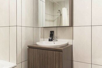 chic and cozy 2br grand kamala lagoon apartment