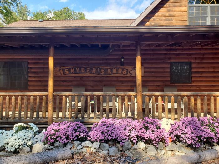 snyders knob bed and breakfast