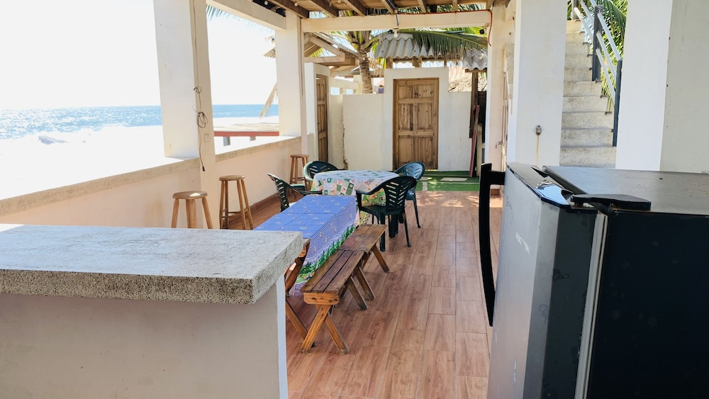 aqua vista beach house
