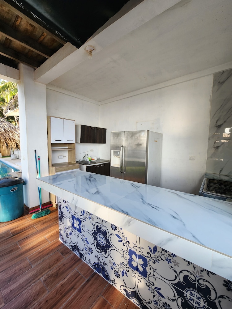 aqua vista beach house