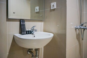 cozy and sweet studio at paramount skyline apartment