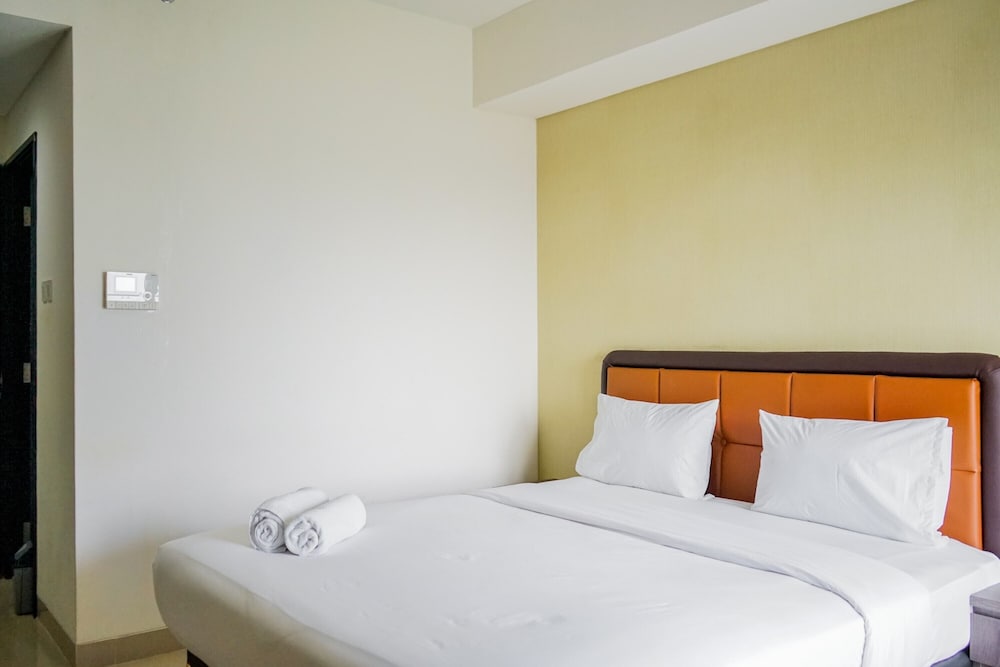 cozy and sweet studio at paramount skyline apartment