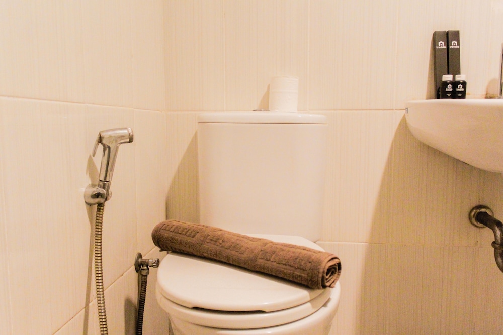 nice and comfort studio at tamansari semanggi apartment