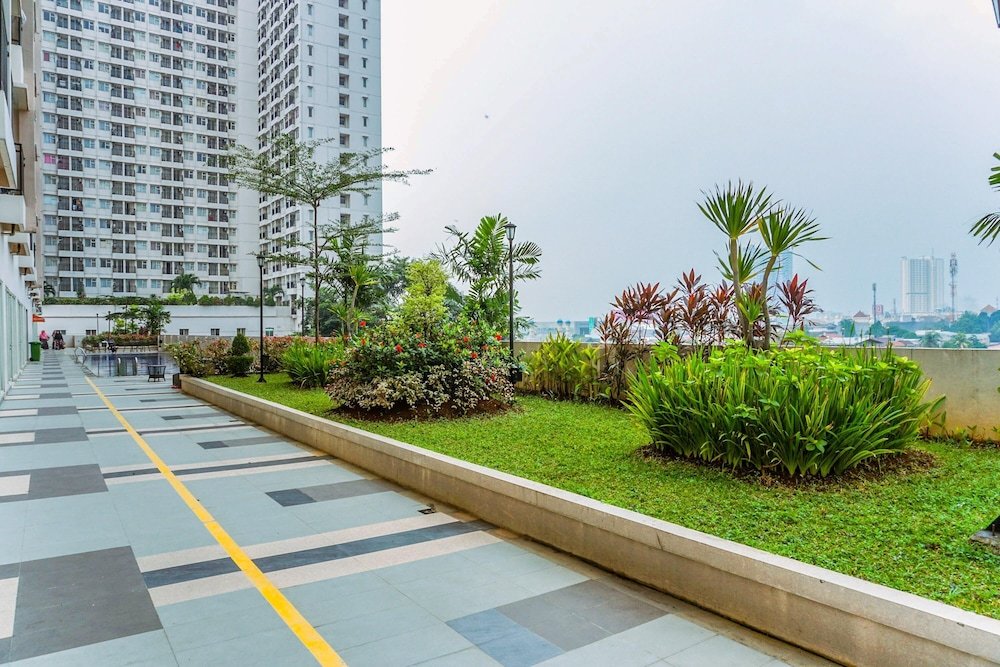 comfortable and simply studio room at margonda residence 5 apartment
