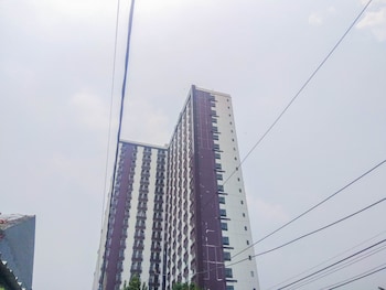 fully furnished studio with comfortable design dave apartment