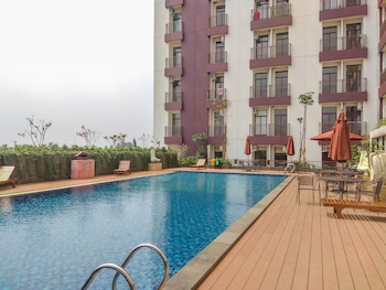 fully furnished studio with comfortable design dave apartment