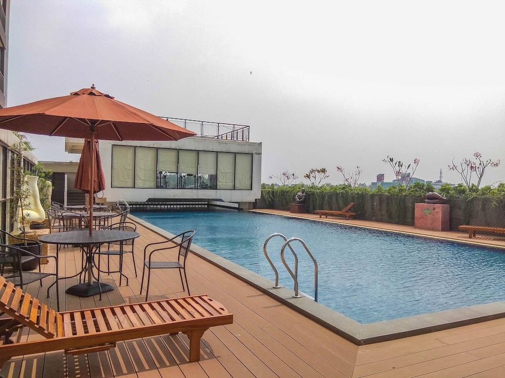 fully furnished studio with comfortable design dave apartment