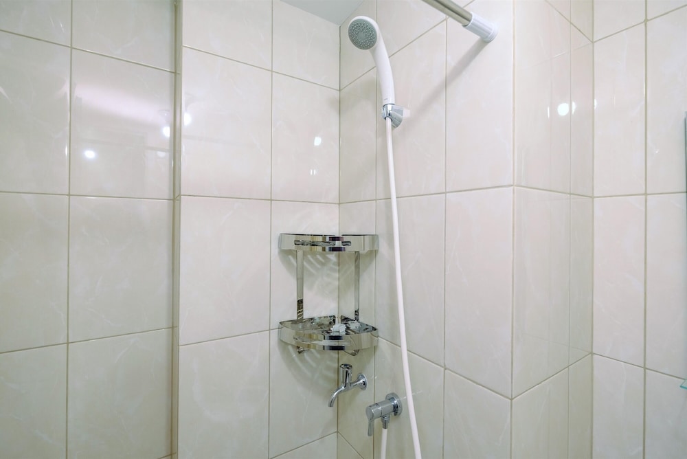 strategic studio at springlake summarecon apartment bekasi