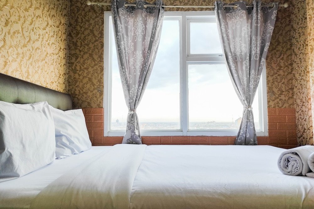 luxurious 2br at vida view makassar apartment