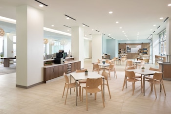 Element Austin At The Domain,10728 Burnet Road,, ,3 star