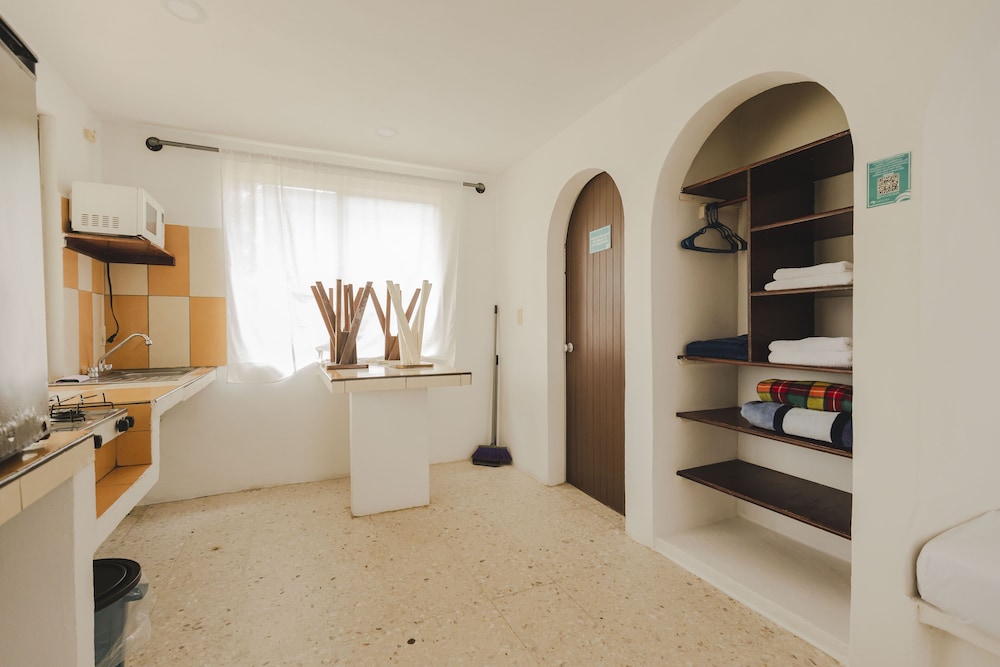hotel bungalows marbella costa esmeralda