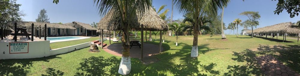 hotel bungalows marbella costa esmeralda