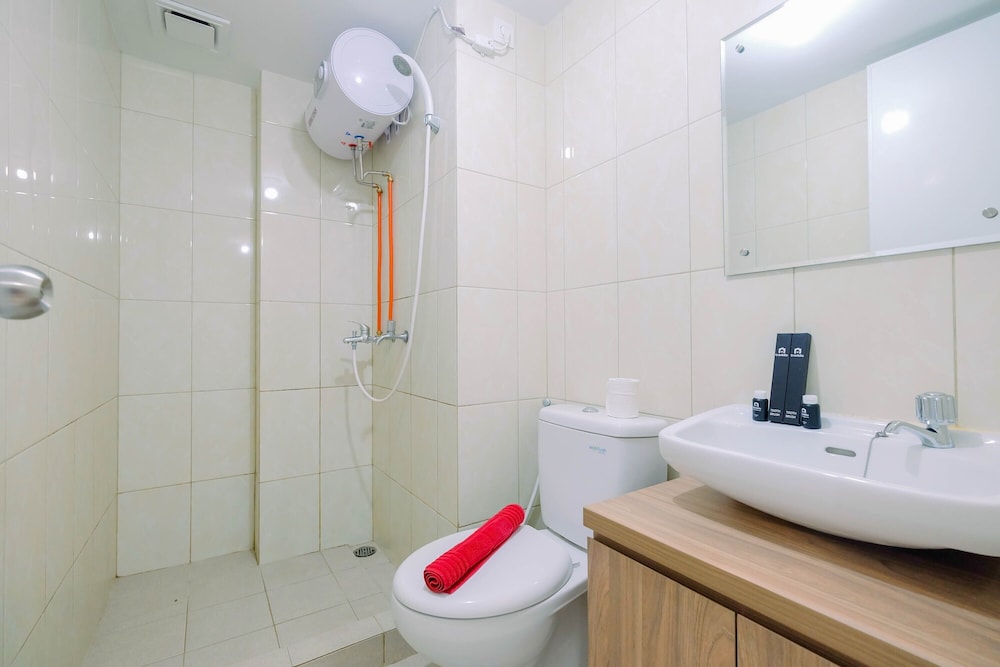 simply and cozy 2br at springlake bekasi apartment