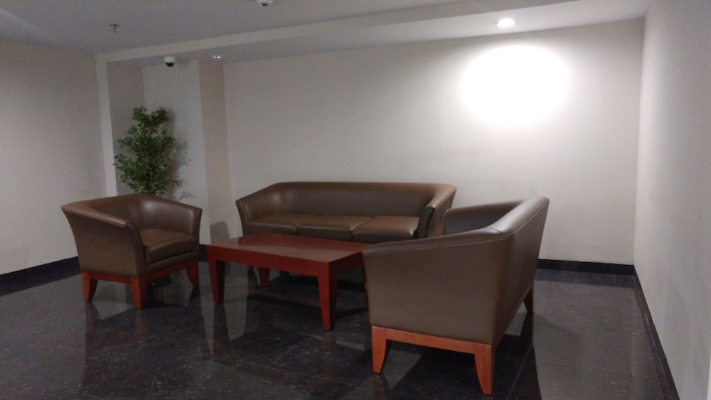 simply and cozy 2br at springlake bekasi apartment