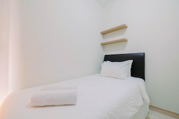 simply and cozy 2br at springlake bekasi apartment