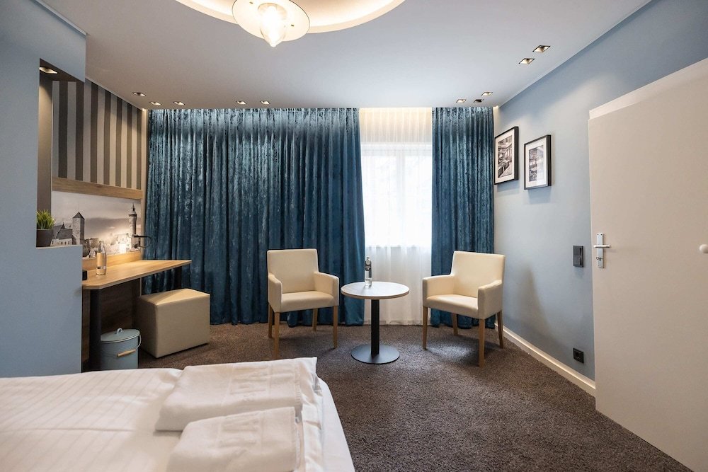 oldtown studios by daspaul