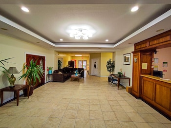 clover inn and suites