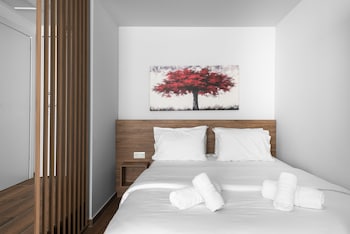 ultima suites nilie hospitality mgmt