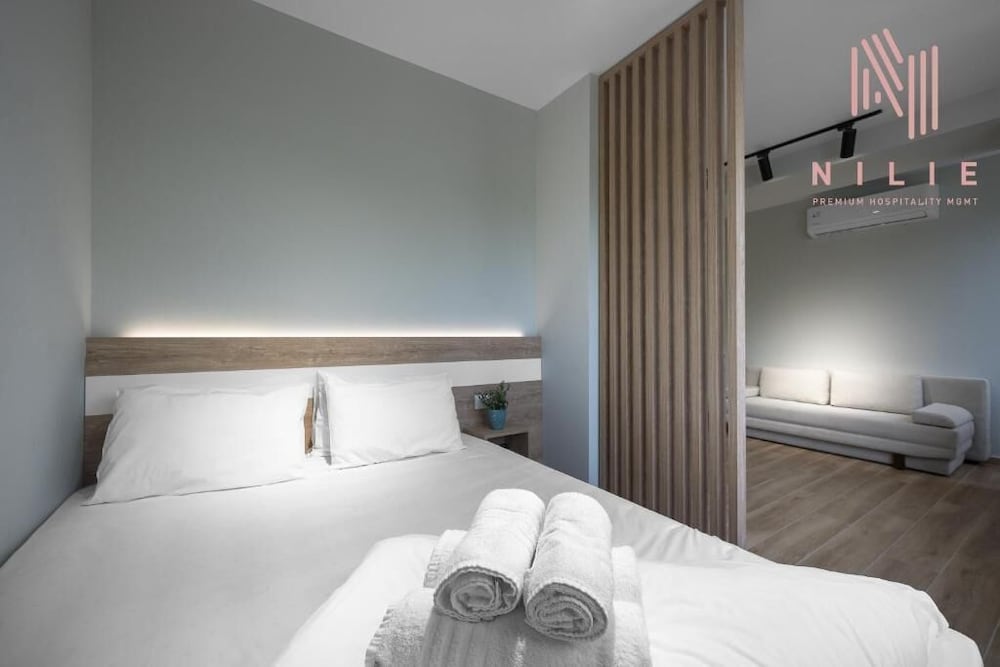 ultima suites nilie hospitality mgmt