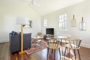 sonder the irish house